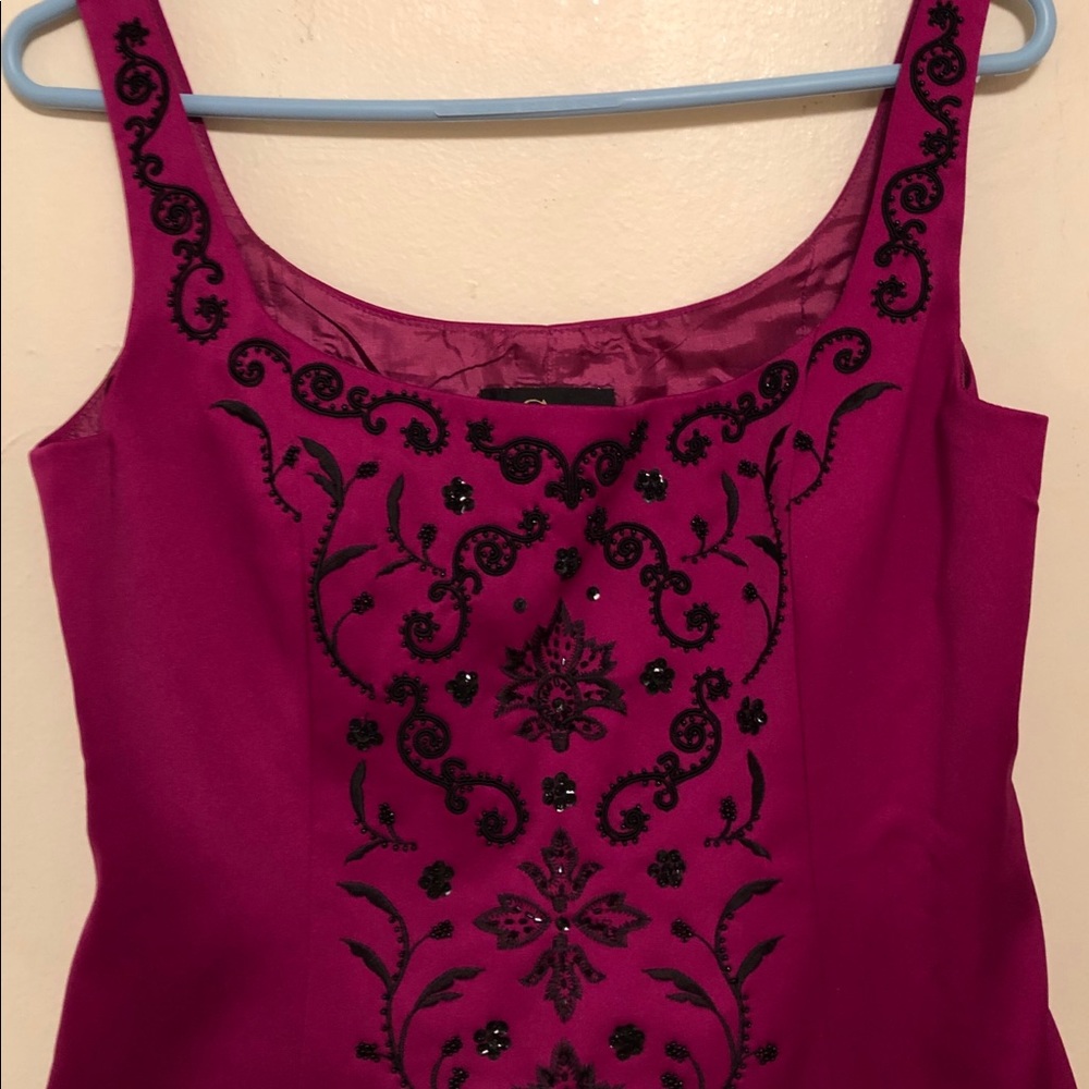 SANDRA DARREN FUSCHIA AND BLACK BEADED TOP